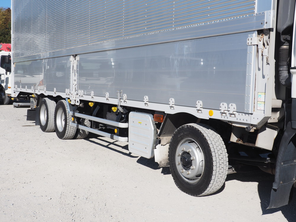 いすゞ ギガ ウイング車 大型 LKG-CYJ77A 年式 H24[写真11]