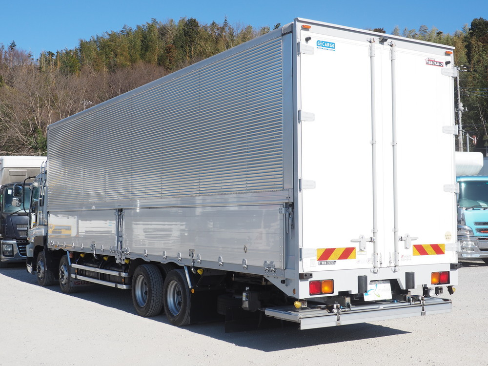いすゞ ギガ ウイング車 大型 LKG-CYJ77A 年式 H24[写真07]