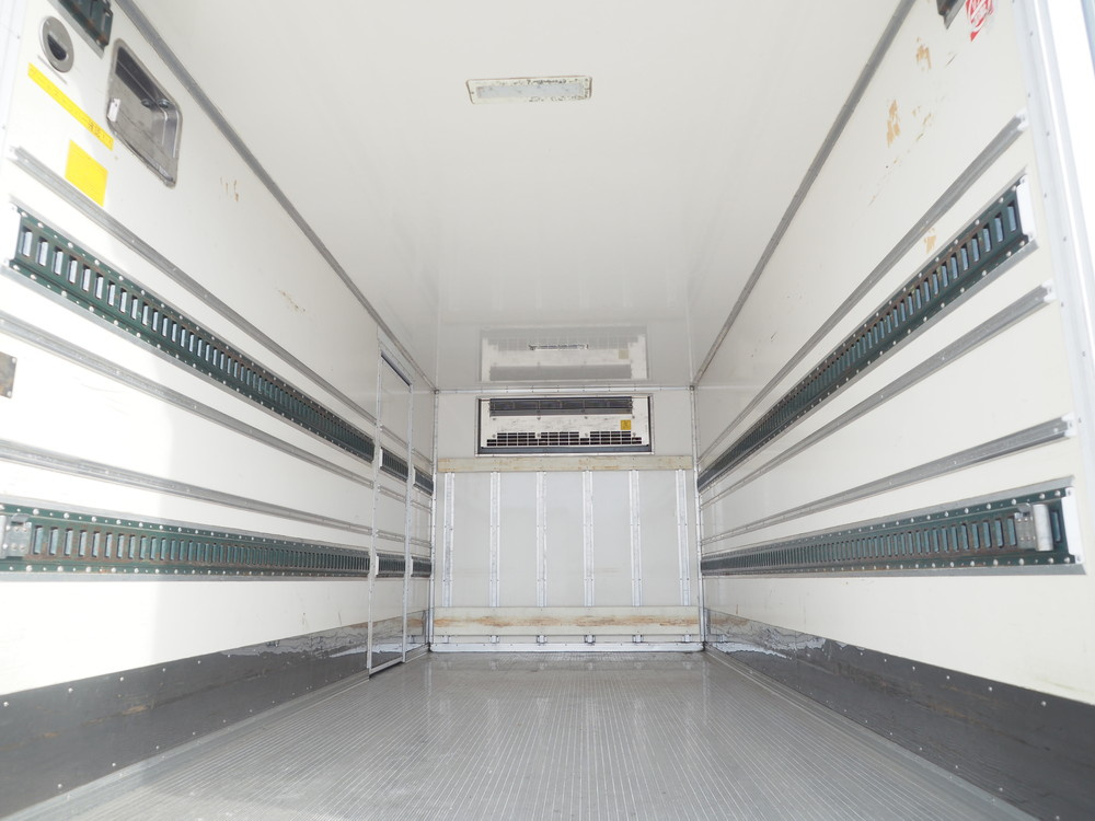 いすゞ エルフ 冷凍バン 小型 TKG-NPR85AN 年式 H25[写真17]