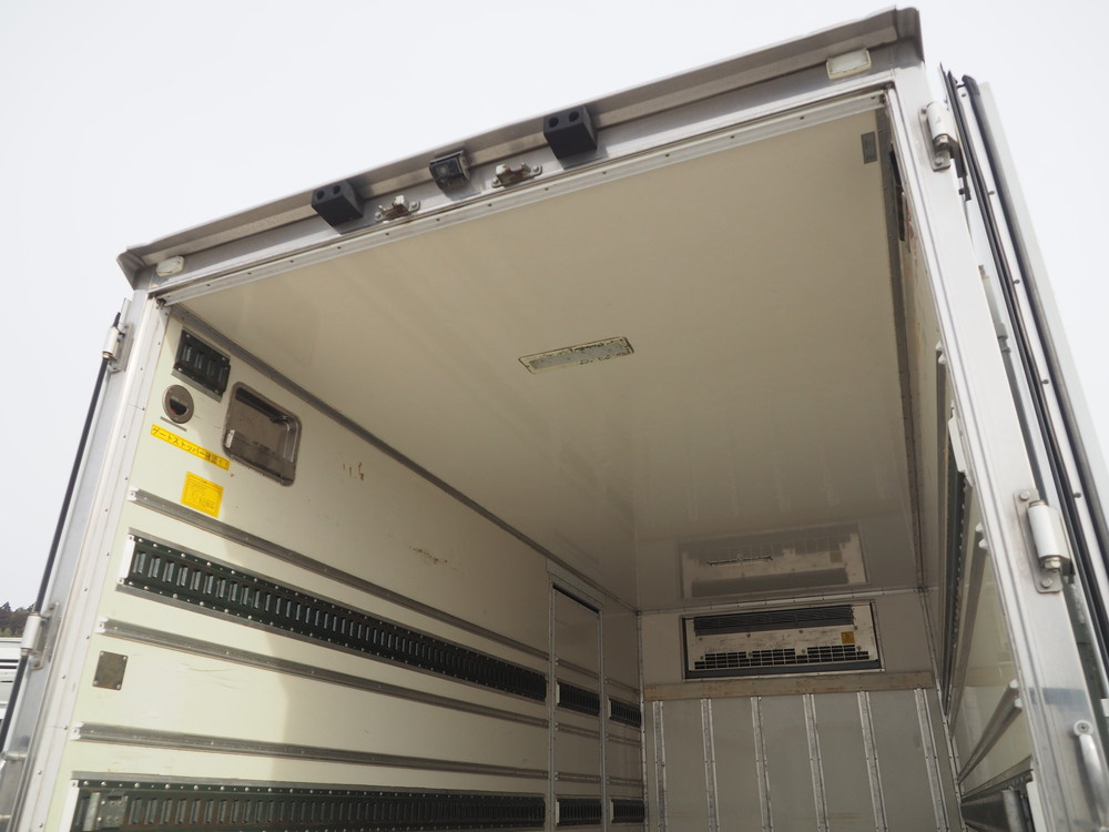 いすゞ エルフ 冷凍バン 小型 TKG-NPR85AN 年式 H25[写真21]