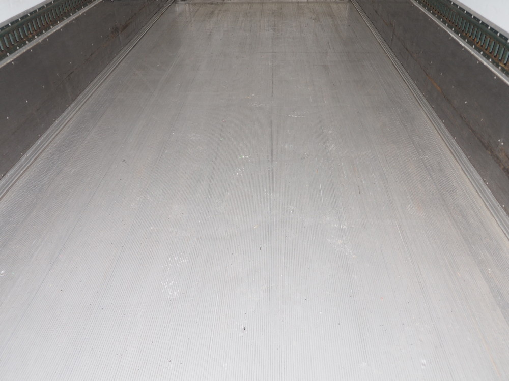 いすゞ フォワード 冷凍バン 中型 TKG-FRR90T2 年式 H26[写真18]