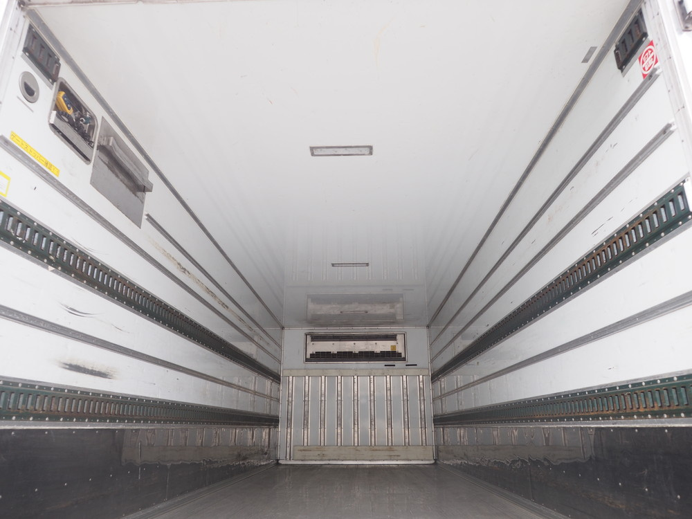 いすゞ フォワード 冷凍バン 中型 TKG-FRR90T2 年式 H26[写真17]