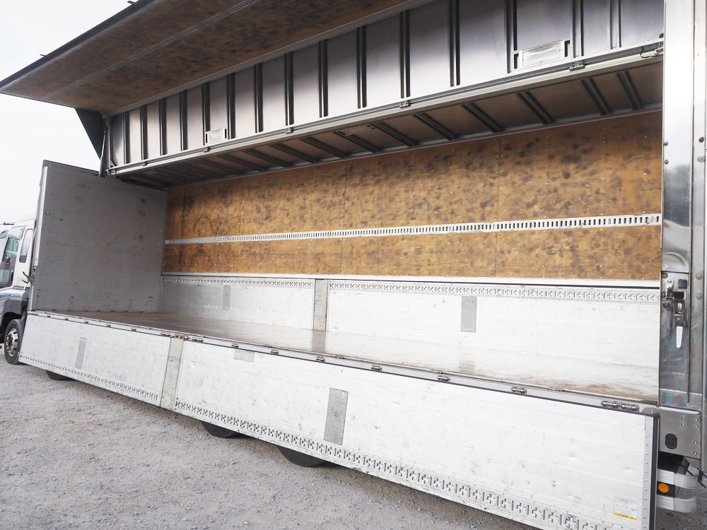 いすゞ ギガ ウイング車 大型 QKG-CYJ77A 年式 H26[写真22]