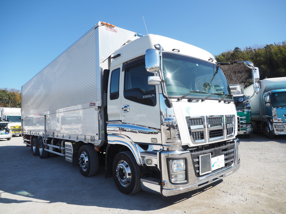いすゞ ギガ ウイング車 大型 QKG-CYJ77A 年式 H26[写真05]