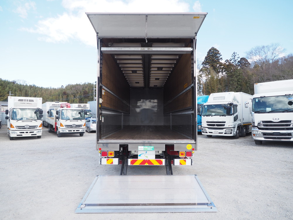 いすゞ ギガ ウイング車 大型 QKG-CYJ77A 年式 H26[写真31]