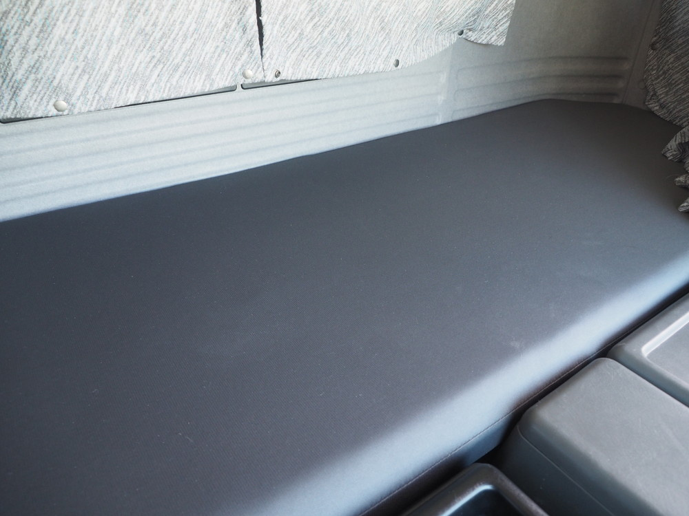 いすゞ ギガ ウイング車 大型 QKG-CYJ77A 年式 H26[写真52]