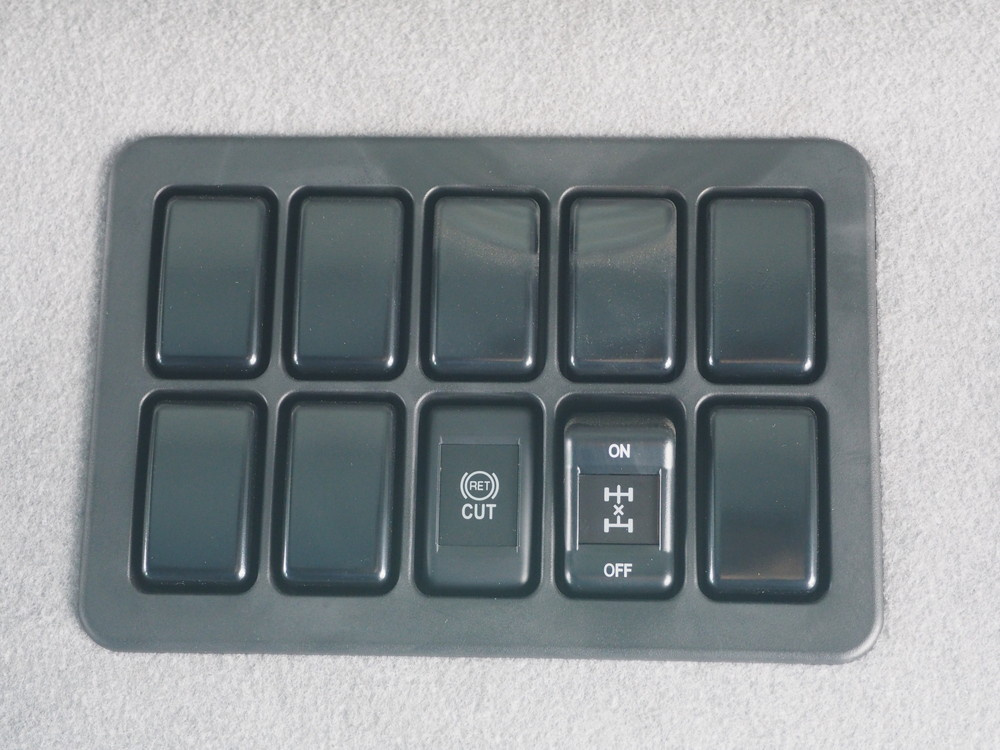 いすゞ ギガ ウイング車 大型 QKG-CYJ77A 年式 H26[写真44]