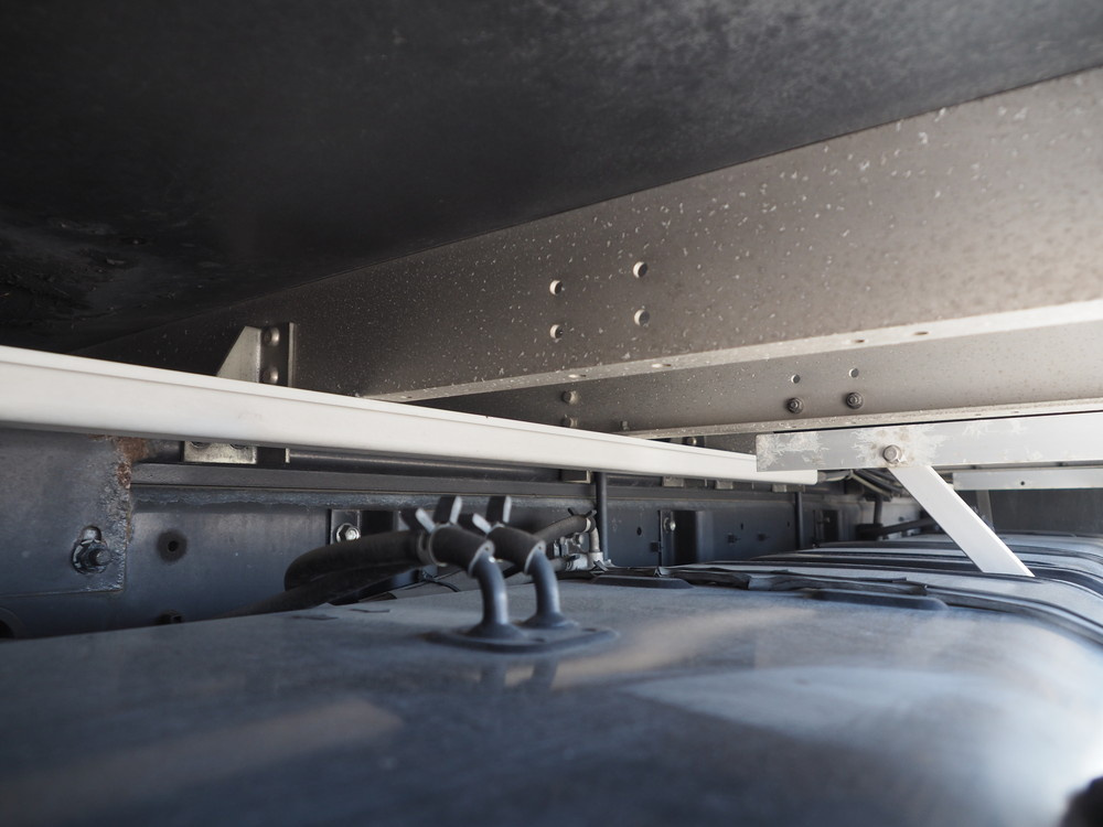 いすゞ ギガ ウイング車 大型 QKG-CYJ77A 年式 H26[写真61]