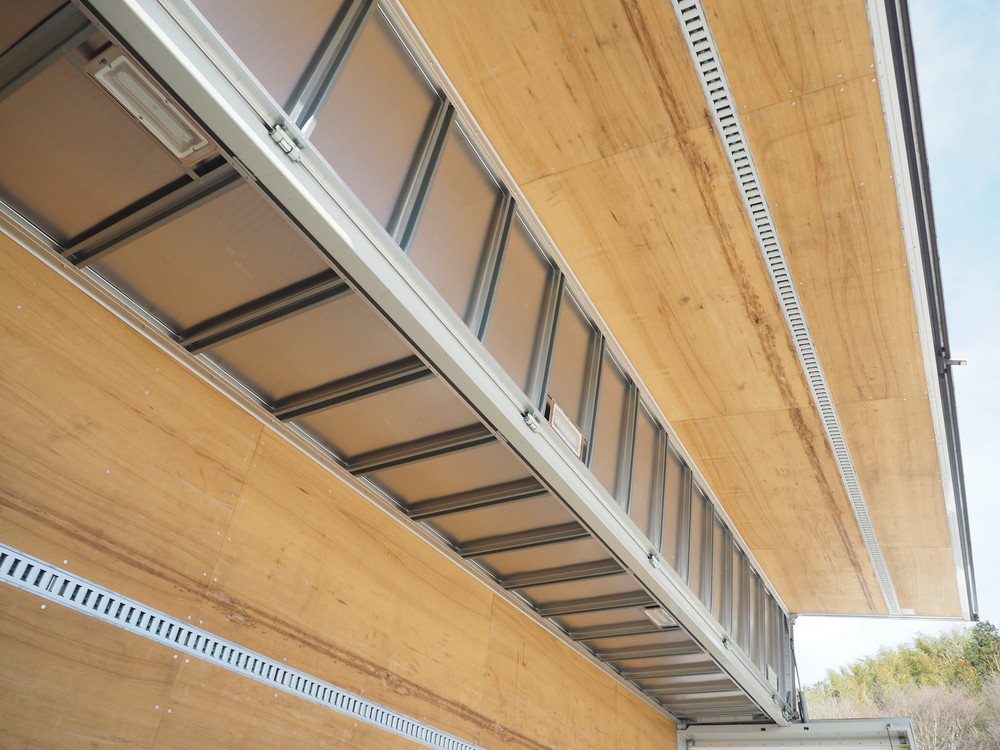 三菱ふそう スーパーグレート ウイング車 大型 QKG-FS54VZ 年式 H26[写真22]