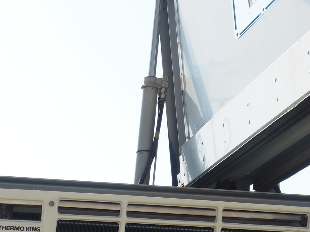 日野 レンジャー 冷凍ウイング 中型 BDG-FD8JLWG 年式 H21[写真27]