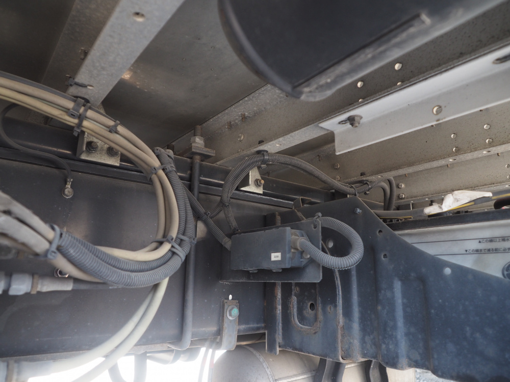 日野 グランドプロフィア ウイング車 大型 QPG-FW1EXEG 年式 H28[写真46]