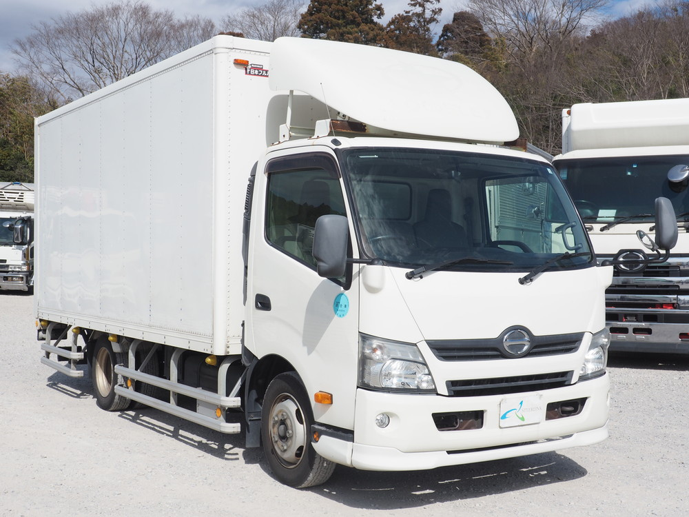 日野 デュトロ バン車 小型 TKG-XZU710M 年式 H26[写真04]