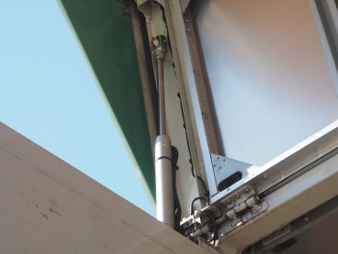 三菱ふそう スーパーグレート ウイング車 大型 BKG-FS54JZ 年式 H21 [写真17]