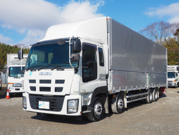 いすゞ ギガ ウイング車 大型 QKG-CYJ77A 年式 H27 [写真01]