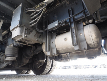 いすゞ ギガ ウイング車 大型 LKG-CYJ77A 年式 H24 [写真47]