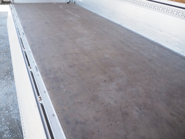 いすゞ フォワード ウイング車 中型 TKG-FRR90T2 年式 H27 [写真22]