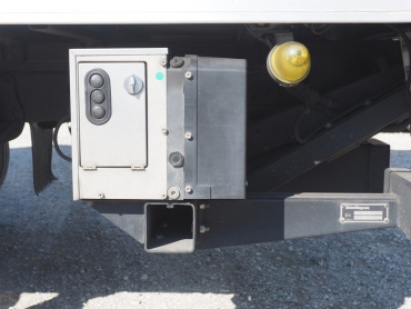 いすゞ エルフ バン車 小型 TKG-NMR85AN 年式 H26 [写真28]