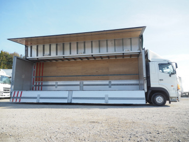 日野 グランドプロフィア ウイング車 大型 QKG-FW1AXBG 年式 H25 [写真10]