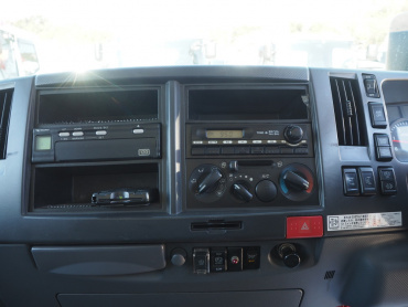 いすゞ エルフ バン車 小型 TKG-NPR85AN 年式 H24 [写真27]