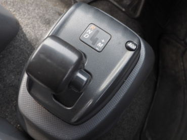 いすゞ フォワード 冷凍バン 中型 TKG-FRR90T2 年式 H26 [写真30]