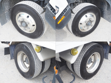 いすゞ フォワード 冷凍バン 中型 TKG-FRR90T2 年式 H26 [写真37]