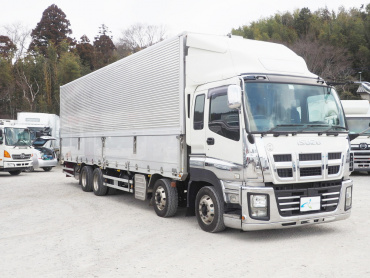 いすゞ ギガ ウイング車 大型 QKG-CYJ77A 年式 H26 [写真04]