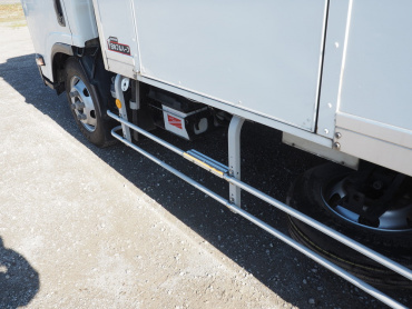 いすゞ エルフ 冷凍バン 小型 BKG-NPR85AN 年式 H23 [写真15]