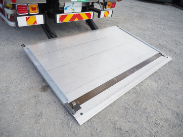 いすゞ ギガ ウイング車 大型 QKG-CYJ77A 年式 H26 [写真36]