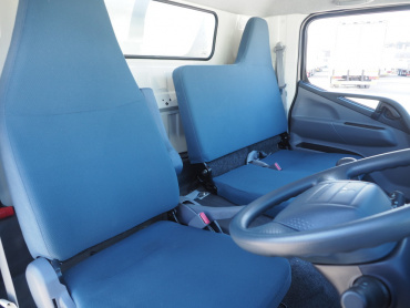 三菱ふそう キャンター バン車 - TKG-FEB50 年式 H27 [写真28]