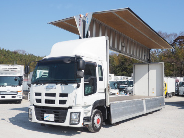 いすゞ ギガ ウイング車 大型 QKG-CYJ77A 年式 H27 [写真08]