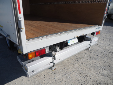 三菱ふそう キャンター バン車 - TKG-FEB50 年式 H27 [写真22]