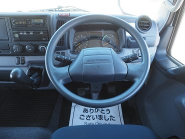 三菱ふそう キャンター バン車 - TKG-FEB50 年式 H27 [写真29]