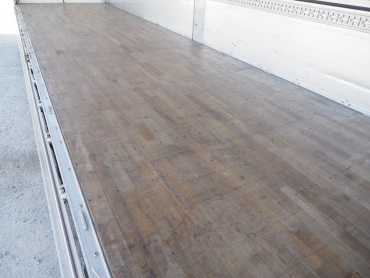 いすゞ ギガ ウイング車 大型 QKG-CYJ77A 年式 H27 [写真23]