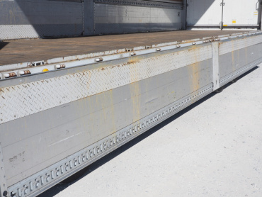 日野 グランドプロフィア ウイング車 大型 BDG-FW1EXYG 年式 H21 [写真23]