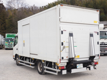 日野 デュトロ バン車 小型 TKG-XZU710M 年式 H26 [写真07]