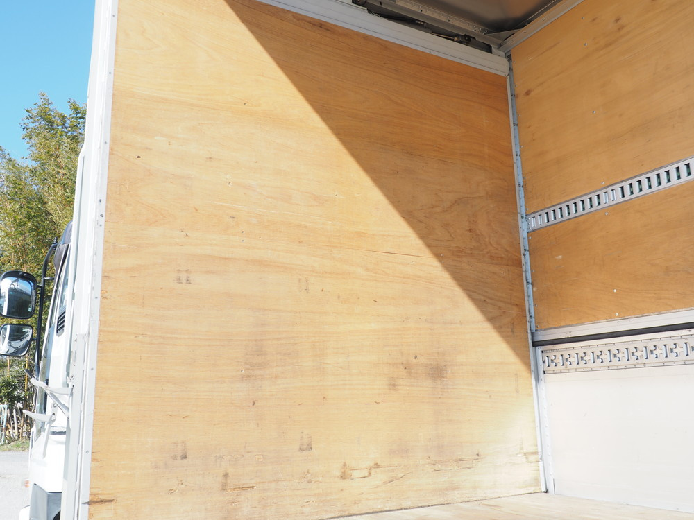 いすゞ ギガ ウイング車 大型 QKG-CYJ77A 年式 H27[写真16]