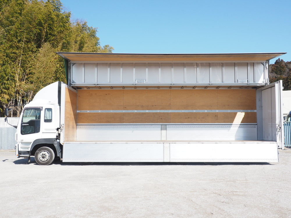 いすゞ ギガ ウイング車 大型 QKG-CYJ77A 年式 H27[写真13]