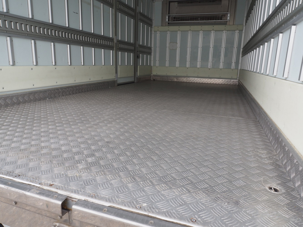 三菱ふそう キャンター 冷凍バン 小型 TKG-FEB50 年式 H26[写真22]