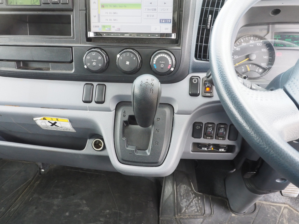 三菱ふそう キャンター 冷凍バン 小型 TKG-FEB50 年式 H26[写真50]