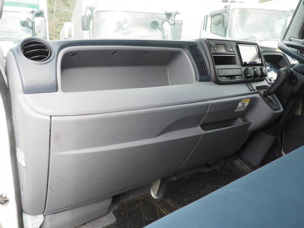 三菱ふそう キャンター 冷凍バン 小型 TKG-FEB50 年式 H26[写真53]