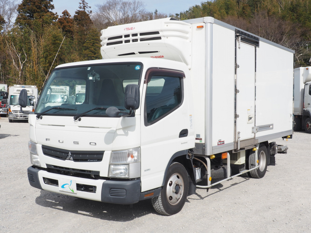 三菱ふそう キャンター 冷凍バン 小型 TKG-FEB50 年式 H26[写真01]