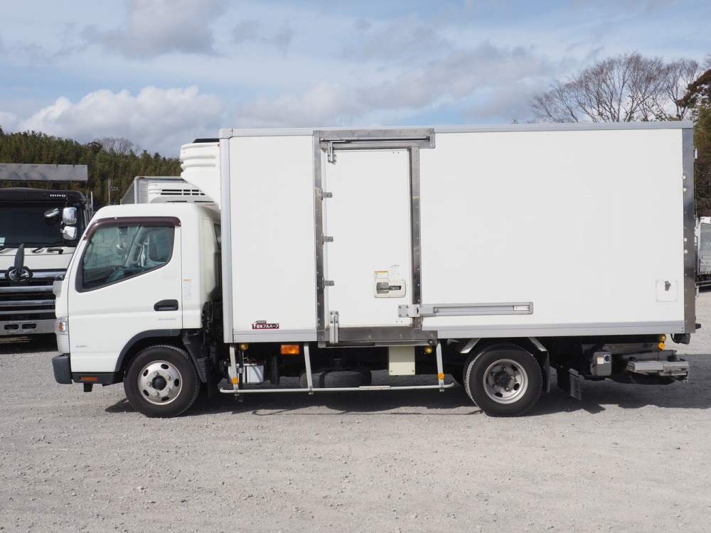 三菱ふそう キャンター 冷凍バン 小型 TKG-FEB50 年式 H26[写真10]