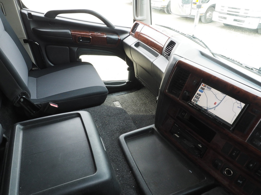 日野 グランドプロフィア ウイング車 大型 QPG-FW1EXEG 年式 H27[写真52]