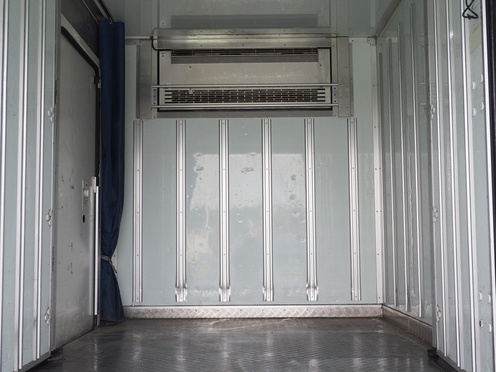 いすゞ エルフ 冷凍バン 小型 TKG-NPR85AN 年式 H25[写真27]