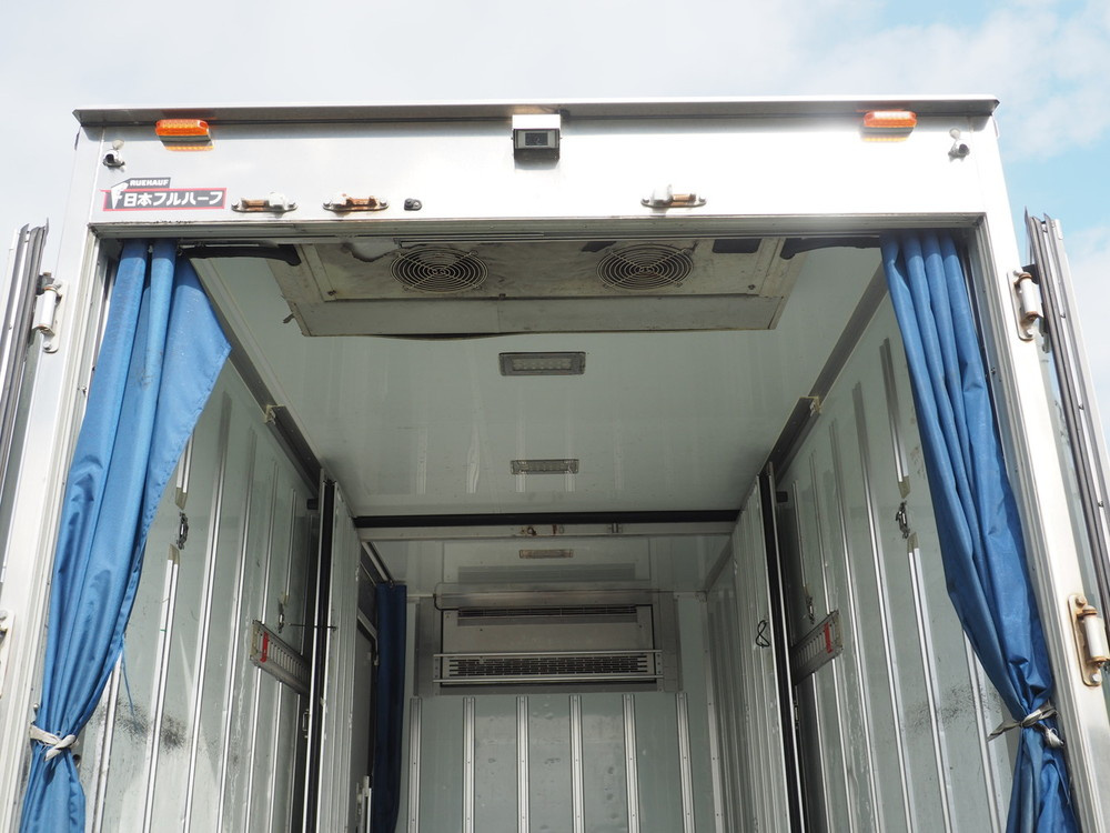 いすゞ エルフ 冷凍バン 小型 TKG-NPR85AN 年式 H25[写真19]