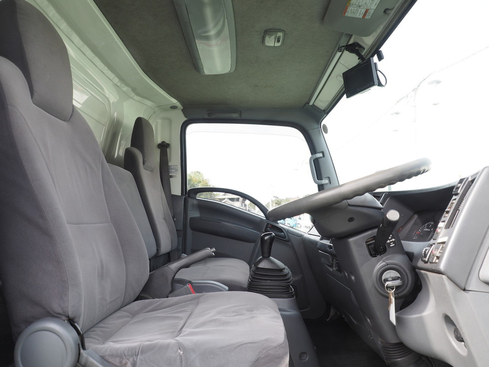 いすゞ エルフ 冷凍バン 小型 TKG-NPR85AN 年式 H25[写真36]