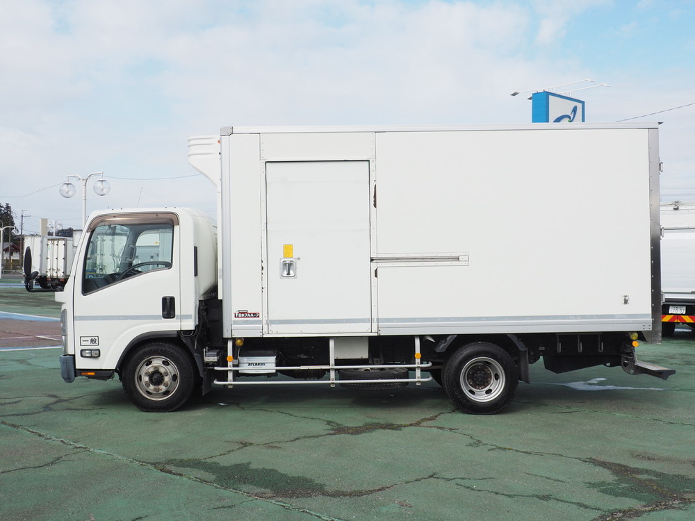 いすゞ エルフ 冷凍バン 小型 TKG-NPR85AN 年式 H25[写真11]