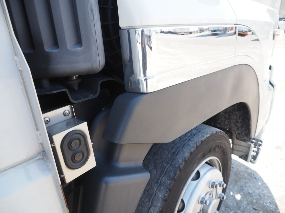 日野 グランドプロフィア ウイング車 大型 QPG-FW1EXEG 年式 H28[写真10]