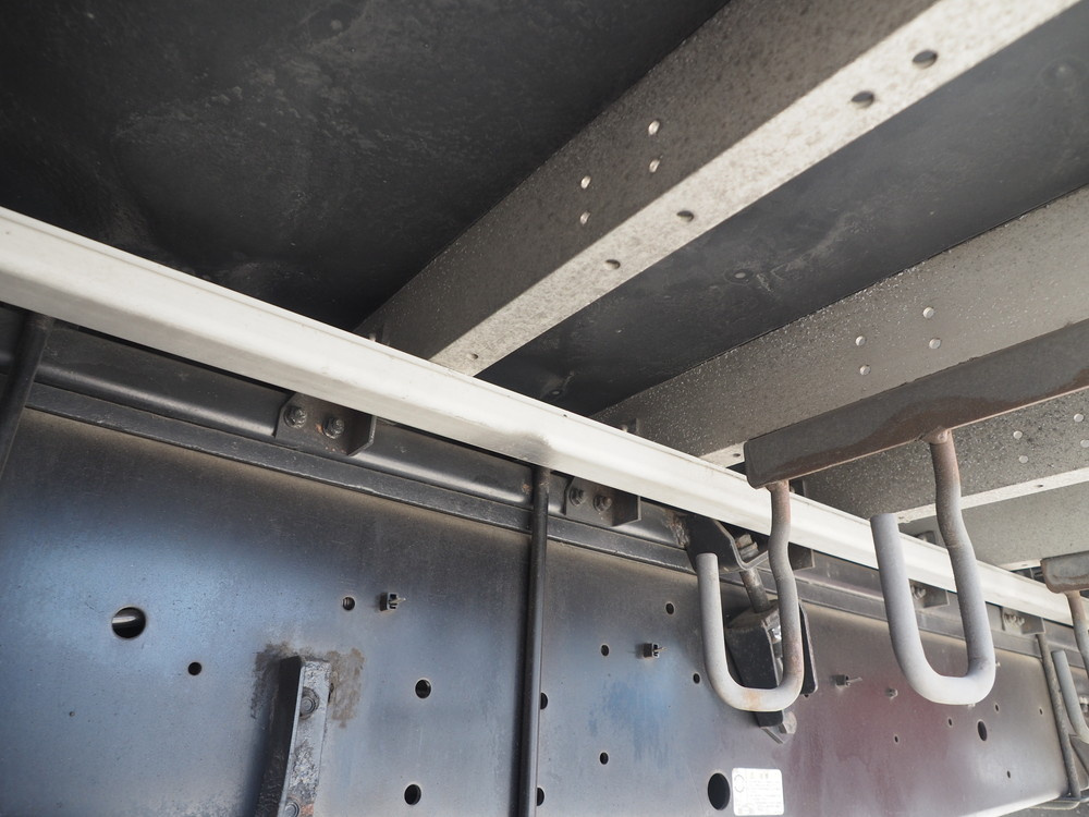 いすゞ ギガ ウイング車 大型 QKG-CYJ77A 年式 H27[写真49]