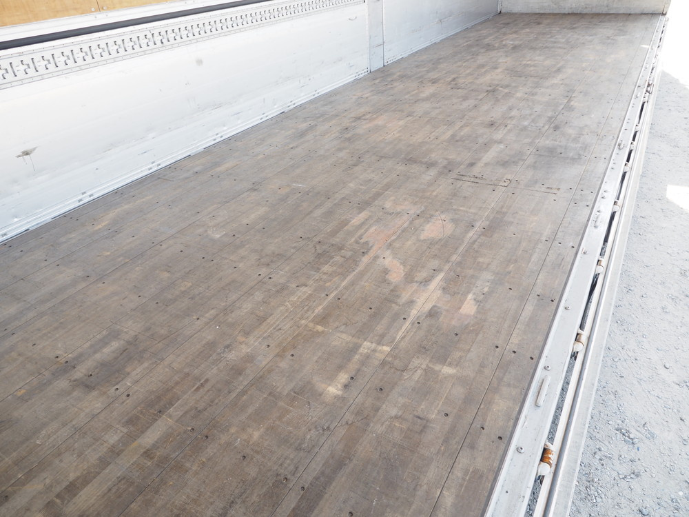 いすゞ ギガ ウイング車 大型 QKG-CYJ77A 年式 H27[写真25]